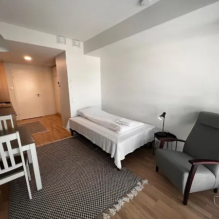 Kotimaailma - Madetojanaukio