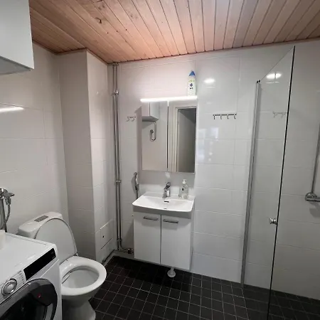 Kotimaailma - Madetojanaukio